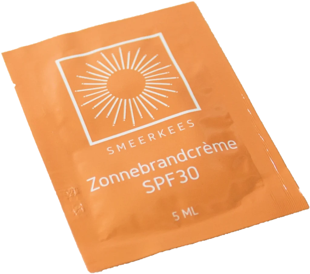 Sachet met zonnebrandcrème van Smeerkees Zonpreventie